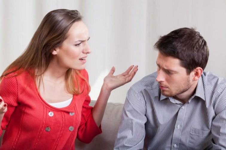 Муж не работает – когда причины в жене